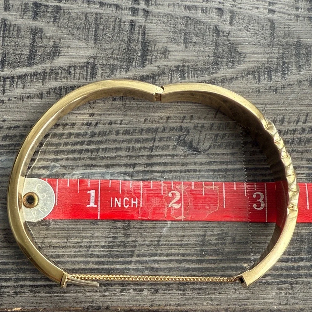 14k gold Italian bangle Bracelet almost 20 grams - Picture 13 of 16